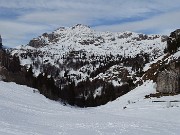 Sulle nevi dei Piani d’Artavaggio (1650 m) da Avolasio (1050 m) il 22 dicembre 2020  - FOTOGALLERY